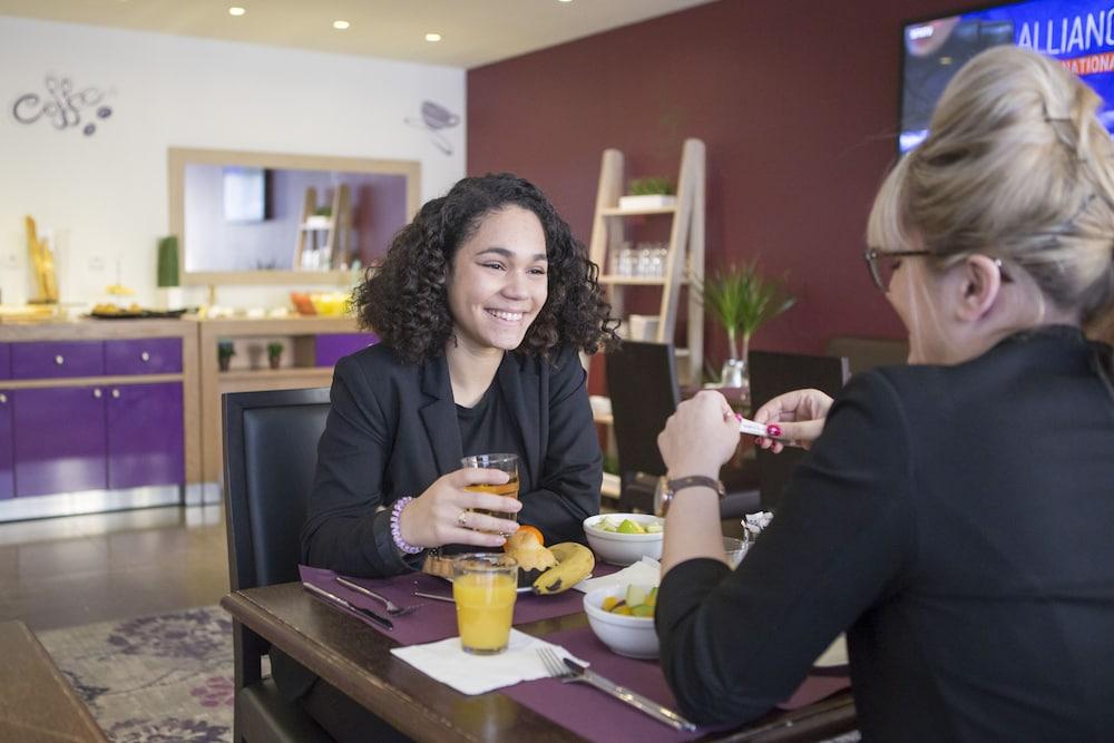Hotel Mercure Rennes Cesson Zewnętrze zdjęcie